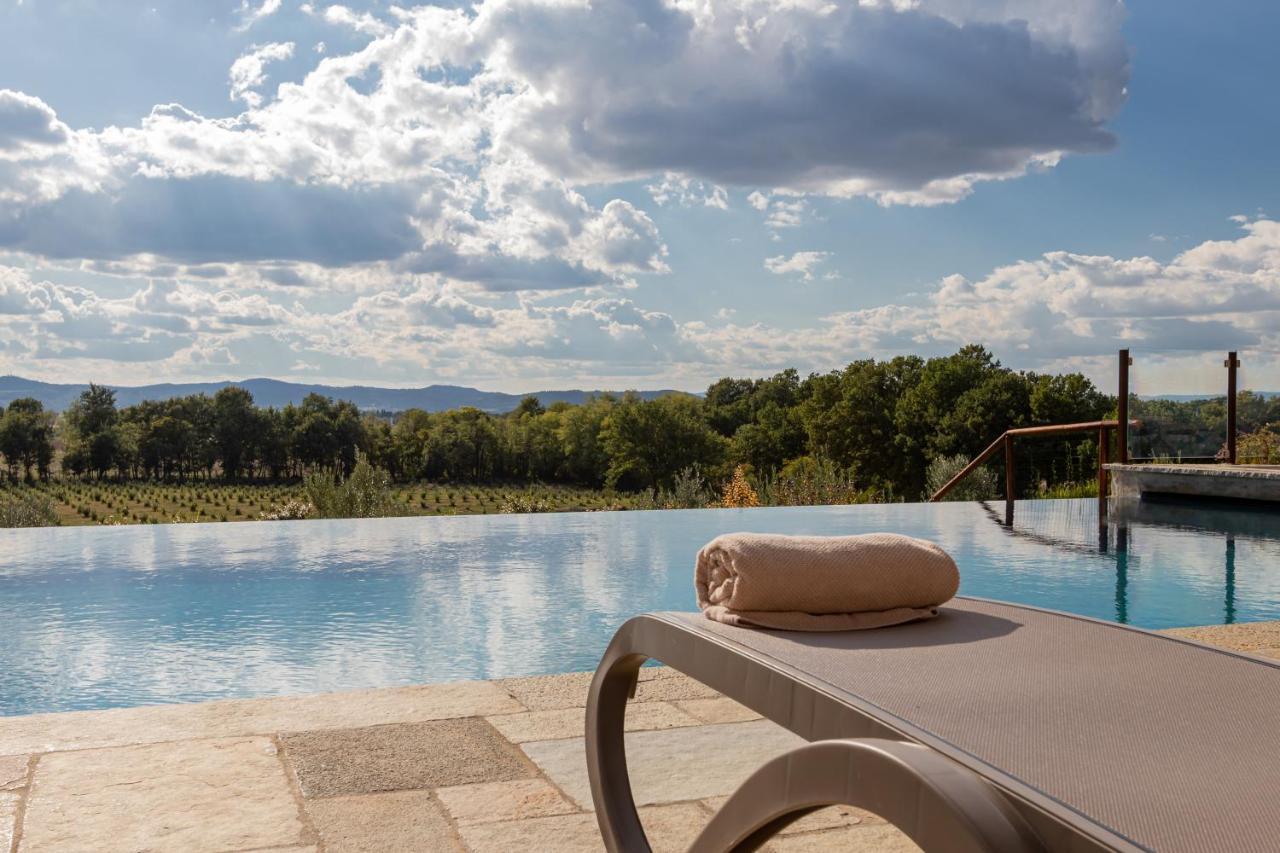 Chimera Tuscany Resort Arezzo Luaran gambar
